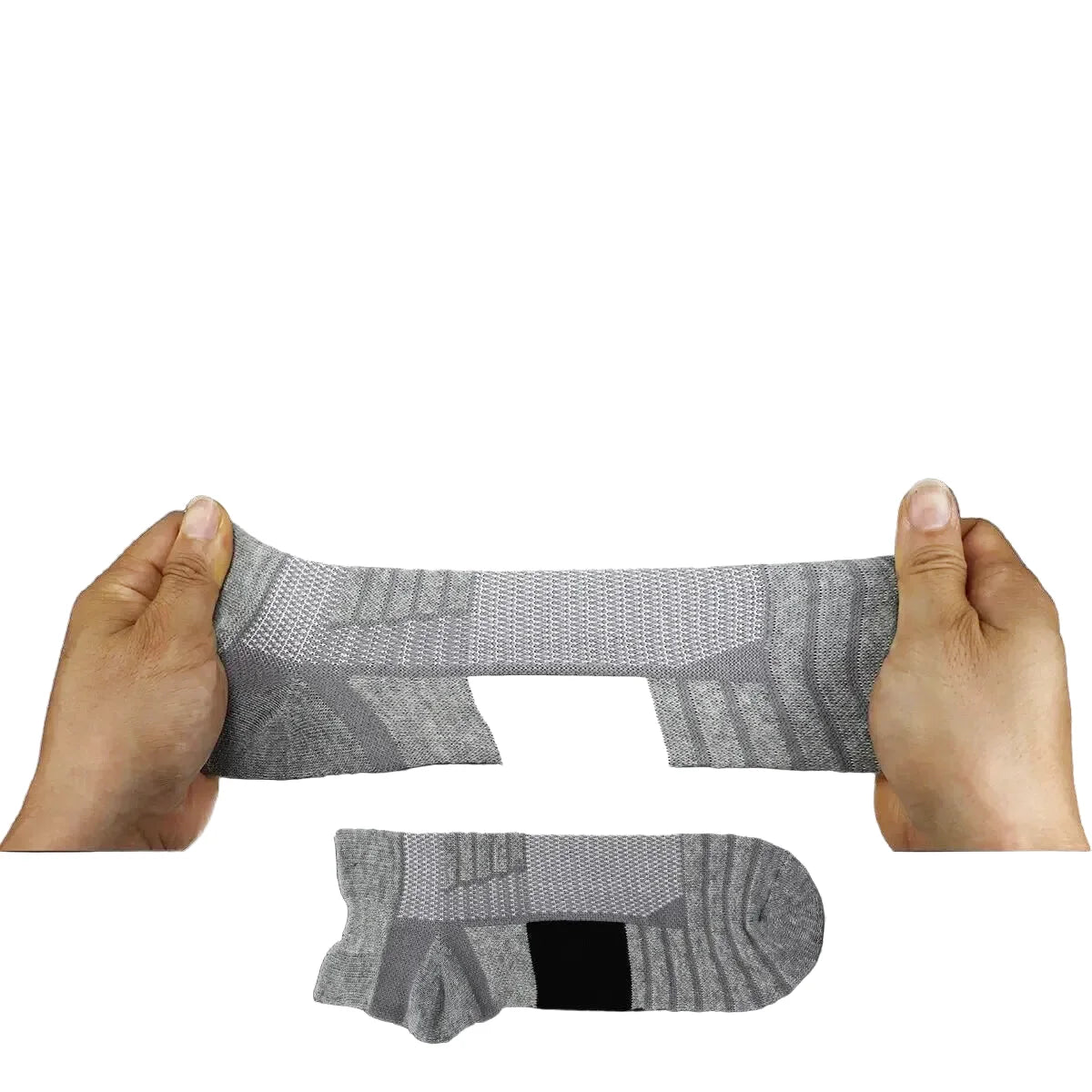 Chaussette Randonnée Basse Respirante – Confort Technique & Séchage Rapide (Lot de 1 à 3 Paires) - DryStride en main