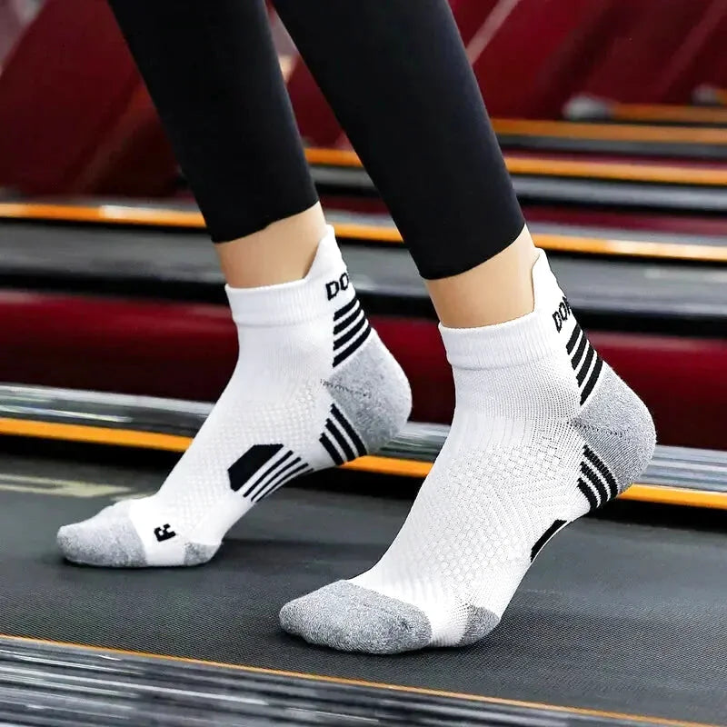 Chaussette Randonnée Basse Respirante – Maintien Ajusté & Confort Quotidien- Stridex