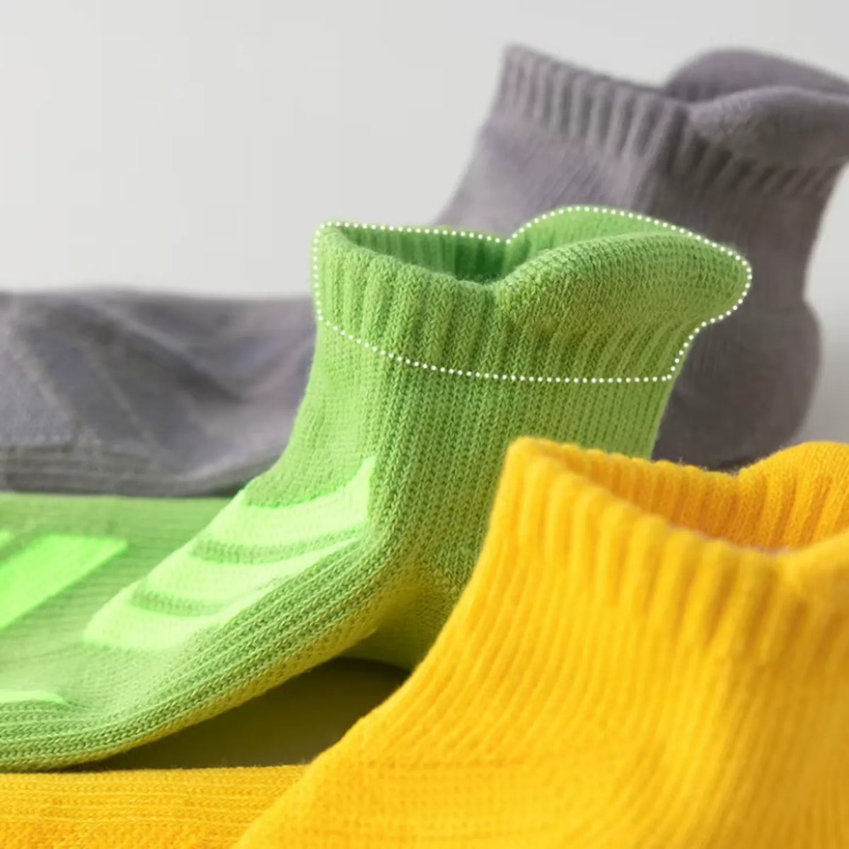 Chaussette Randonnée Respirantes, Confort & Maintien- TrekCush (x5) de différentes couleurs.