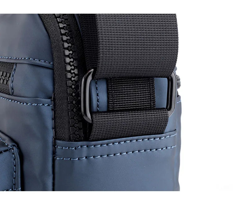Sacoche Randonnée Bandoulière Légere et Déperlante, Nylon Résistant - TrailForm - Esprit Rando