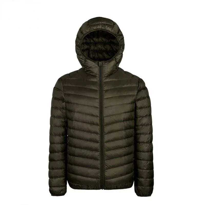 Veste Randonnée Homme en Duvet Compressible - Duvex UltraLight Pro vue avant avec capuche intégrée.