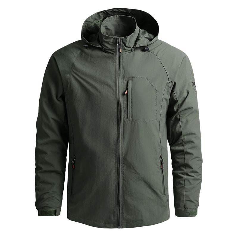 Veste Randonnée Homme Étanche & Respirante à Capuche Amovible - StormEdge en couleur verte, idéale pour les activités de plein air.