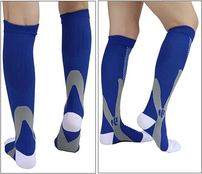 Chaussette Randonnée Longue Unisexe - PressionX vue des côtés, en bleu, conçue pour un confort optimal lors des randonnées.